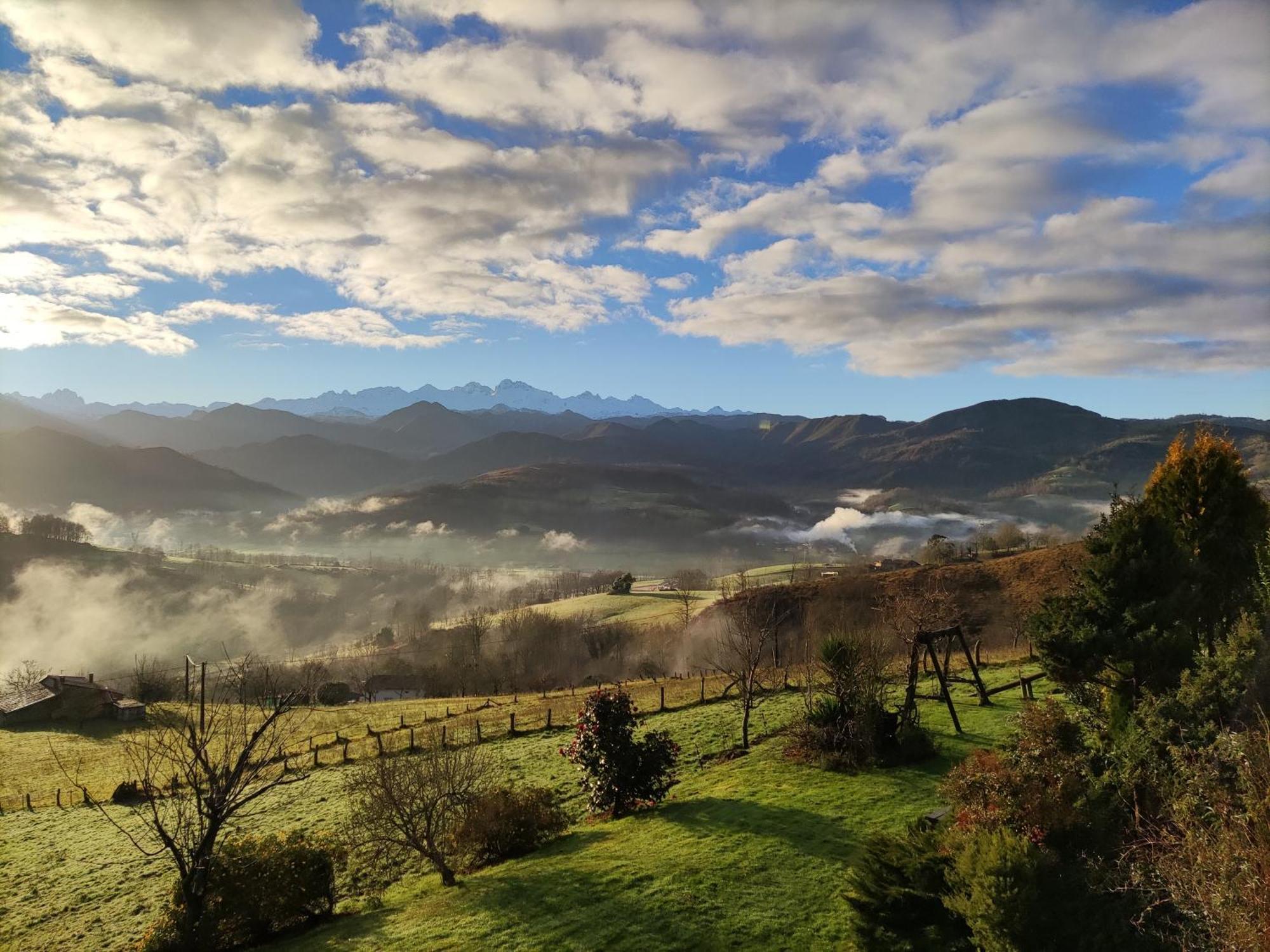 Heredad De La Cueste Llenin Luaran gambar